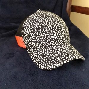 Lululemon hat